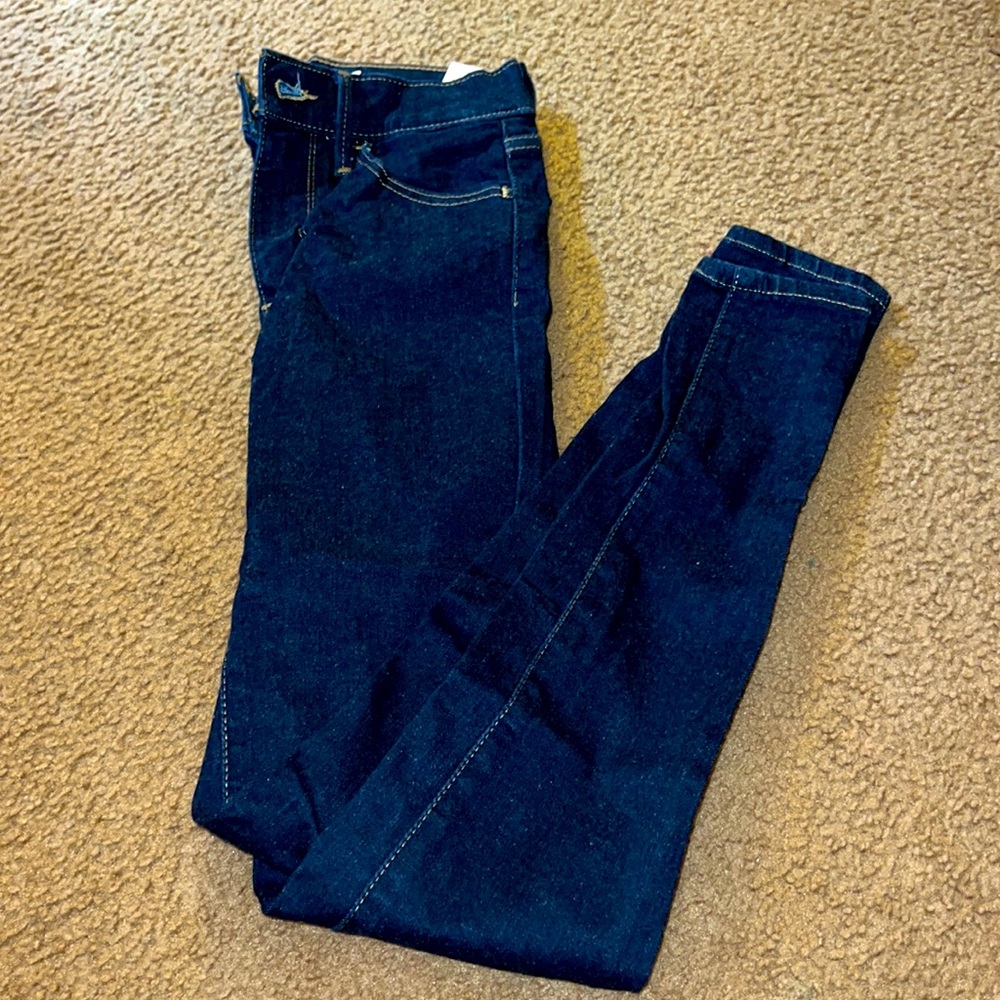 Levi’s 720 Super Skinny Size 24 R Color Dark Blue